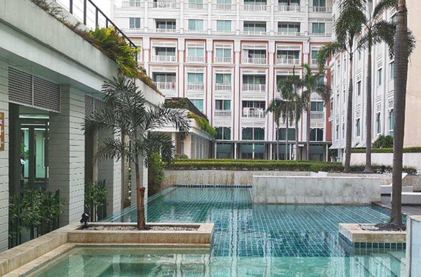 Condominium in Rama 9 